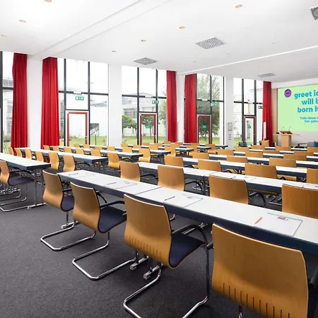 酒店 达姆施塔特酒店 3*